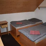 Domcek Horky بيت للعطل *