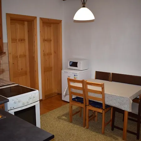 Domcek Horky